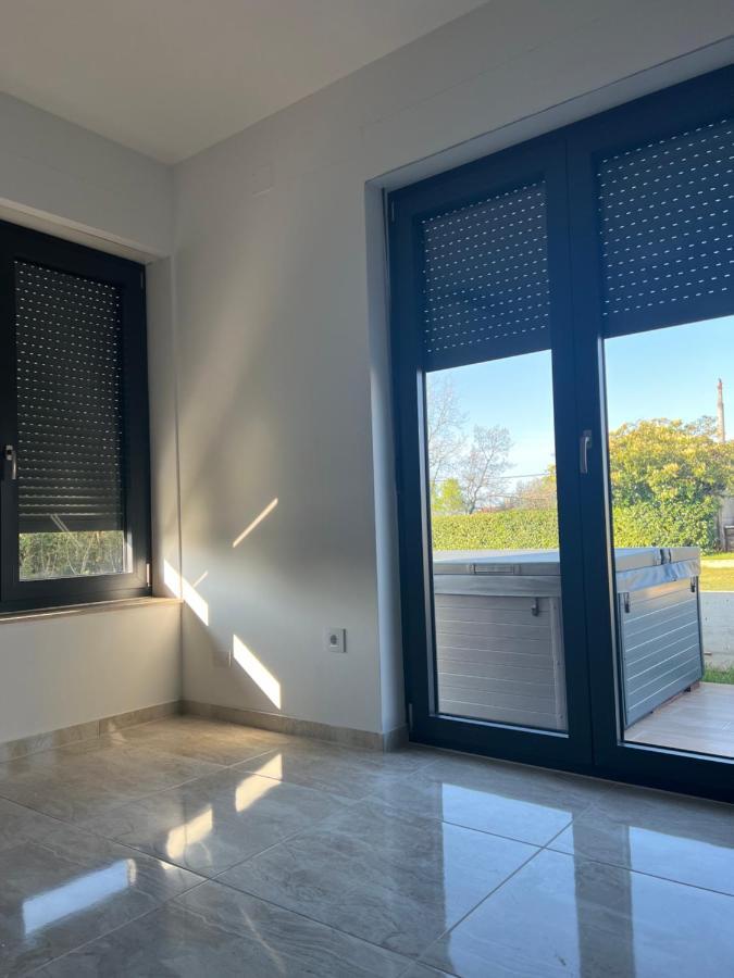 Modern Home Ula Brtonigla Zewnętrze zdjęcie